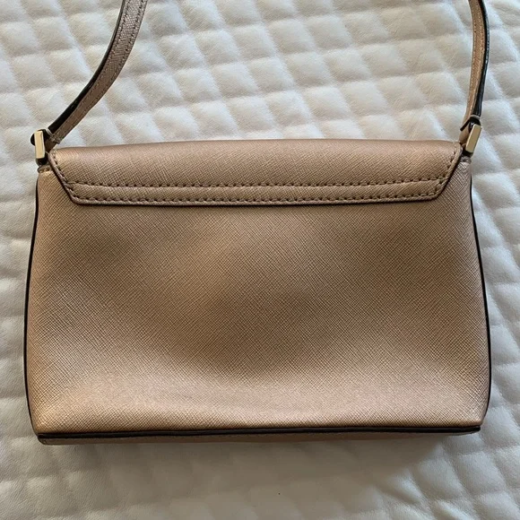 New Kate Spade Gold small Purse - Picture 4 of 7